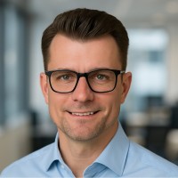 Thorsten S. Email