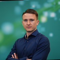Andreas Rösch Email