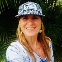 Signature Flight Support Employee Luanne Baker's profile photo