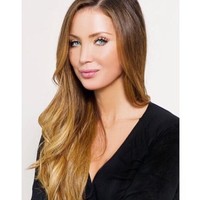 Univers NuFace Employee Bianca de Robertis's profile photo