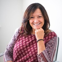 Fabienne Bell Email & Phone Number