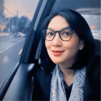 Ratna Dumila Email