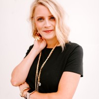Van Eperen Employee Sara W.'s profile photo