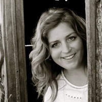 Invitation To Dance Employee Allison Hunter's profile photo
