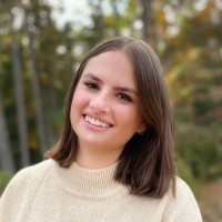 Bath & Body Works Employee Isabelle Baker's profile photo