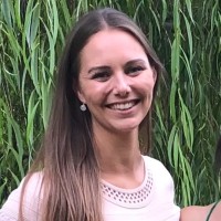 Caroline Hartl Email