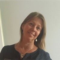 Pia Arola Email