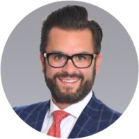 Marcus & Millichap Employee Alex Perez's profile photo