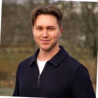 Erik Jakobsen Email