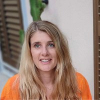 Sarah Arnold Email