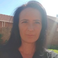 Chantelle van Niekerk Email