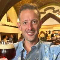 DA Languages Employee Jonathan Turton's profile photo