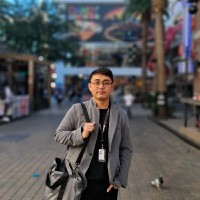 eScience Employee Lee Reyes's profile photo