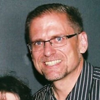 Stephen Medlicott Email & Phone Number