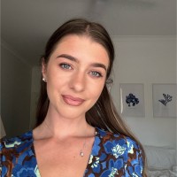 Rosie Clayton Email