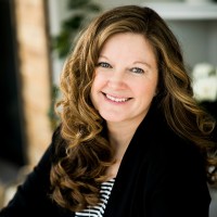 Jenileah Hallingbye