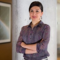Maryam Farhoodi Email