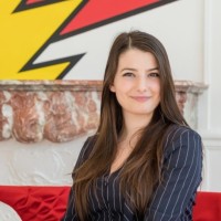 Artefact Employee Emma Sezen's profile photo