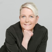 Helga Eiðsdóttir Email