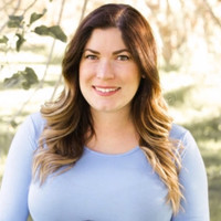 Kari Armamento Email