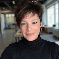 E-mail e número de telefone de Stephanie Zimmer