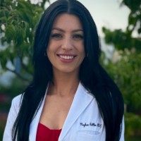 Arizona Sports Medicine Center Employee Meghan Rettler's profile photo