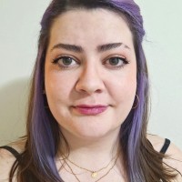 Amanda Oliveira Email