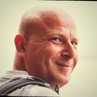 Daniel Valzano Email