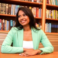 Jaqueline Santos Email & Phone Number