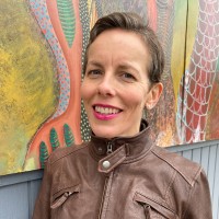 Naomi Phoenix Email & Phone Number