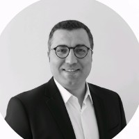Savaş Altürk Email