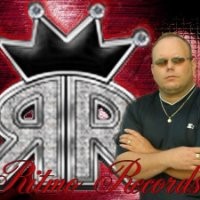Ritmo Records Employee Daniel Mendoza's profile photo