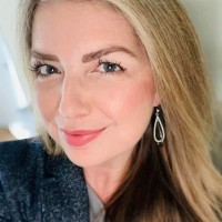 Safe Harbor Development Employee Julie Rosa's profile photo