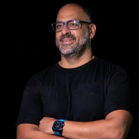 Ricardo Caroni Email
