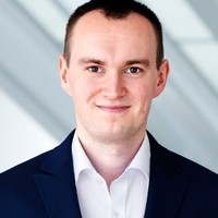 Miroslaw Janas Email