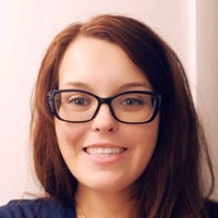 Lara Kern Email & Phone Number