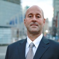 E-mail e número de telefone de Ross Melzer