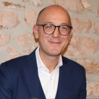 Simone Viviani Email & Phone Number