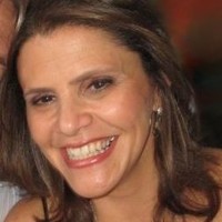 English Classes Employee Valéria Luckner's profile photo