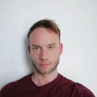 Michal Niewiarowski Email