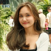 Krystal le Email