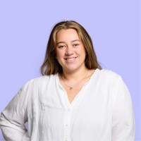 Thea Holen Email