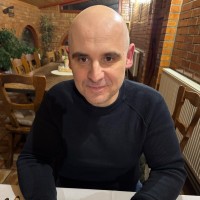 Marián Obranec Email