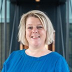 Esther de Ruiter Email