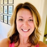 Maggie Leonard Email & Phone Number