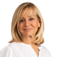 Keller Williams Realty Boston Metro and Keller Williams Metropolitan Bedford, NH Employee Diane Davidson's profile photo
