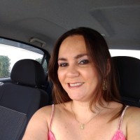 Eloisa Montebelo Email