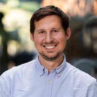 Alexander Stummer Email