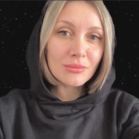 Olesya Mezavtsova Email