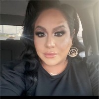 Roxana Borunda Email